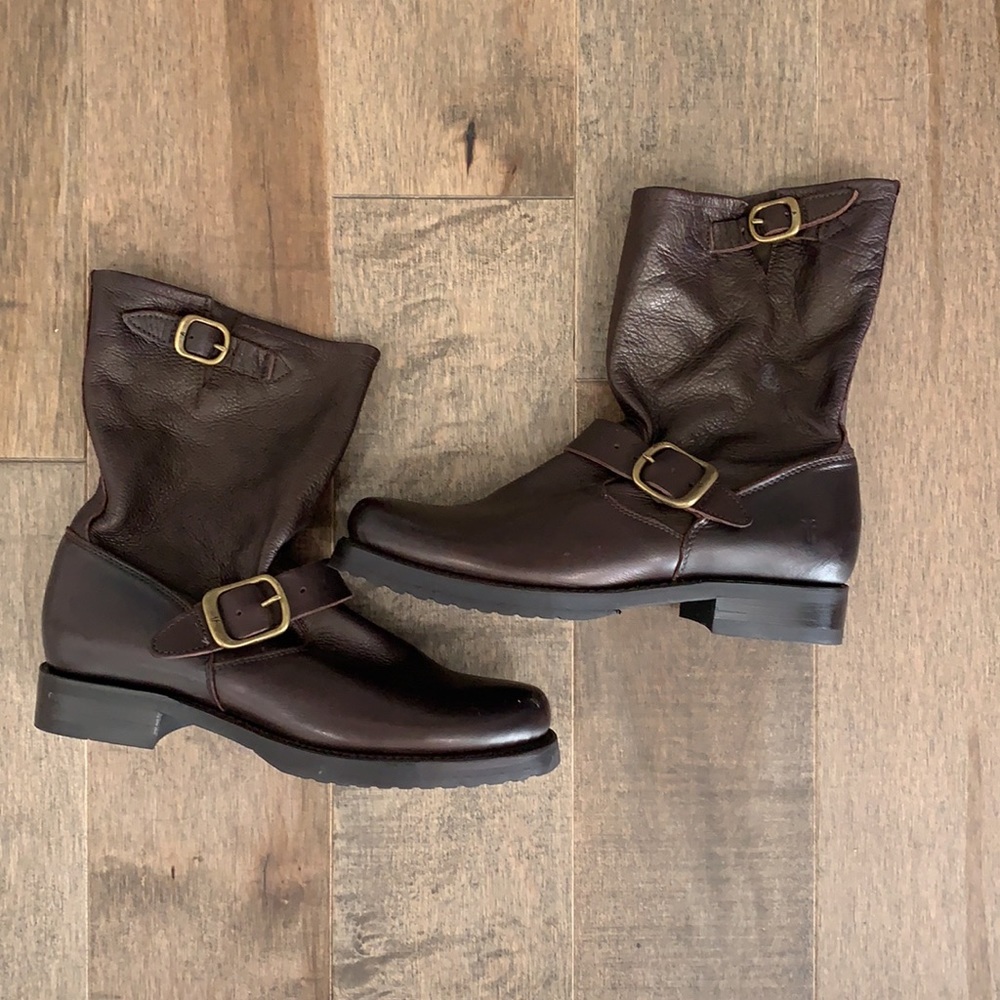 Frye Veronica Brown Short Leather Boots NWOT